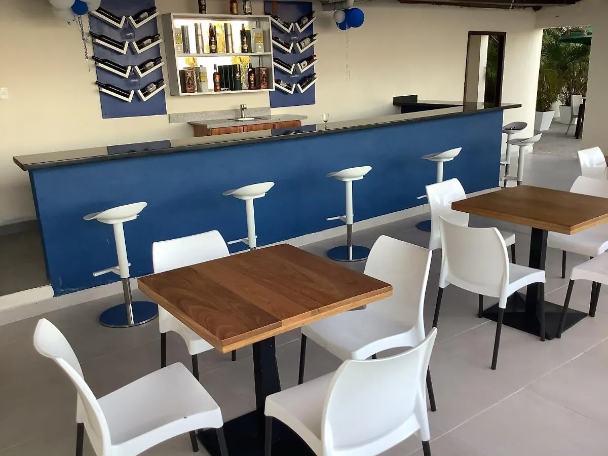 Hotel Blue Malecon Santo Domingo 2*,